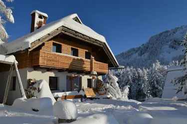 Expose Almhaus in Top Lage - Berghaus beim Skigebiet