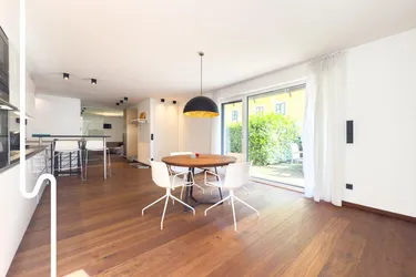LA MAISON MORZG | Edle Garten-Maisonette mit Design-Interieur &amp; Garten | 2 Parkplätze