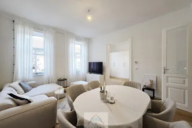 Top sanierte Altbau-Wohnung im schönen 3. Bezirk, U-Bahnnähe!