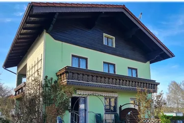 Einfamilienhaus mit großzügigen Garten in idyllischer, ländlicher Wohnlage von Eugendorf