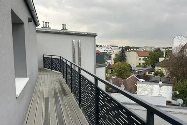 Mischekgasse - 3 Zimmer DG mit großzügiger Terrasse zu vermieten