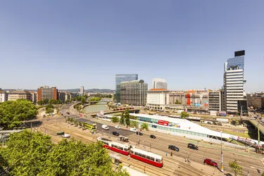 U1/U4 Schwedenplatz - charmantes Büro mit Fernblick im 7. Liftstock zu vermieten