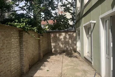 Bräuhausgasse - hofseitiges Souterrainlokal mit Garten bzw. Terrasse zu vermieten
