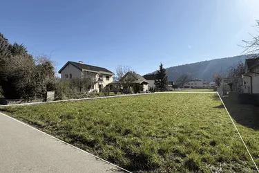 Baugrundstück in ruhiger Wohngegend