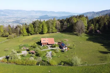 Traumhaft gelegener Bauernhof in Alleinlage - nur für Landwirte!
