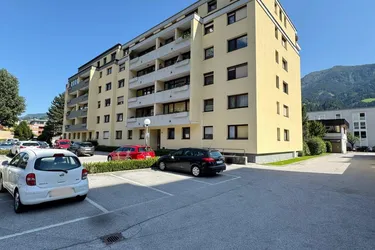 Neuer Preis! Neuwertige 3-Zimmer-Wohnung mit Loggia in Schwaz – Ihr neues Zuhause!
