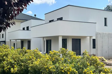 Expose PROVISIONSFREI, PRIVATVERKAUF, 120m², 4 Zimmer, MODERNES NEUES EINFAMILIENHAUS (DOPPELHAUSHÄLFTE) IN 8181 MITTERDORF AN DER RAAB, IN KÜRZE BEZUGSFERTIG