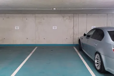 Tiefgaragenabstellplatz in der Reichenau (Radetzkystraße 54-58) zu vermieten