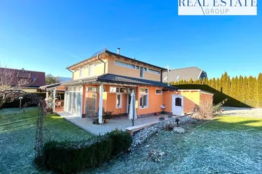 Expose Sonniges Familienhaus im Grünen
