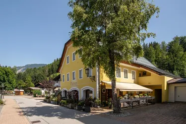 Provisionsfrei: 3-Zimmer- Dachgeschosswohnung im Zentrum Fieberbrunns als Anlage oder zur späteren Eigennutzung