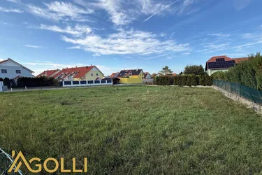 Herrliches Baugrundstück in Haslau an der Donau
