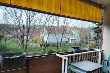 gepflegte Wohnung - 3 ZIMMER - LOGGIA - PKW-STELLPLATZ