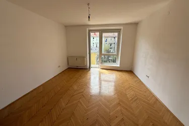 Helle 3-Zimmer Wohnung mit Balkon und Lift in der Ungergasse 13