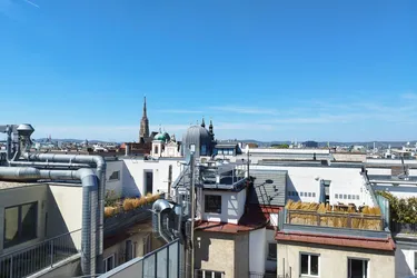 Über den Dächern Wiens muss die Freiheit grenzenlos sein. Ruhige 3 Zimmer - DG Wohnung mit Wienblick im Dritten -Erstbezug, provisionsfrei
