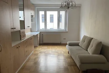 3 getrennt begehbare Zimmer; Zentrale Lage - Botanischer Garten