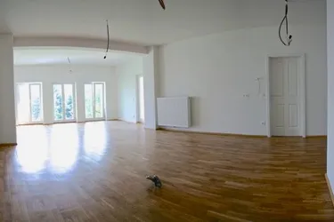 Expose Attraktive Gartenwohnung in historischem Vierkanthof in Grünruhelage