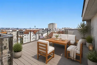 Über den Dächern von Wien: 2,5-Zimmer-Maisonette mit Sonnenterrasse, U1 Troststraße
