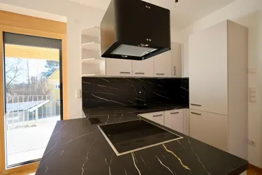 Mietkauf/Ruhige 4-Zimmer-Wohnung mit guter Infrastruktur inkl.einer Einbauküche!