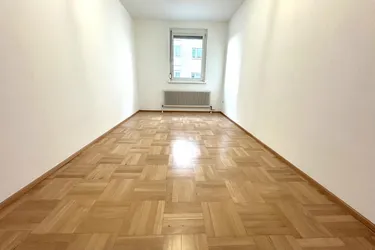 ***Stilvolle 3-Zimmer-Wohnung in der Lazarettgasse***