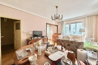 TOP-LAGE NEBEN DER TAUBSTUMMENGASSE – CHARMANTE 1-ZIMMER-WOHNUNG MIT POTENZIAL