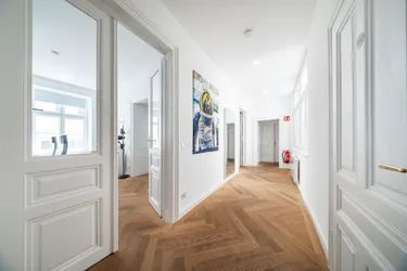 ALL-INCLUSIVE - REPRÄSENTATIVES BÜRO IN BESTLAGE – DIREKT AM GRABEN NÄHE STEPHANSDOM