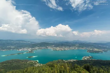 Expose SEEWOHNUNG WÖRTHERSEE, TRAUMHAFTE BESTLAGE - direkt am SEE, Privatverkauf