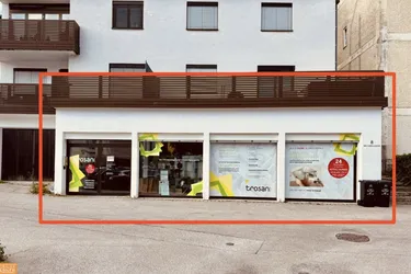 Vielseitig nutzbares Geschäfts- oder Bürolokal in Toplage