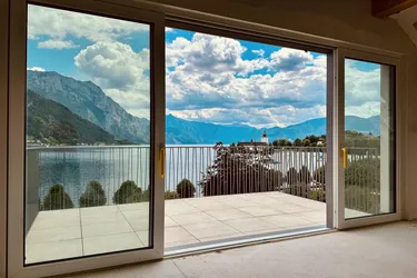 Belagsfertiges 3-Zimmer-Penthouse mit Seeblick