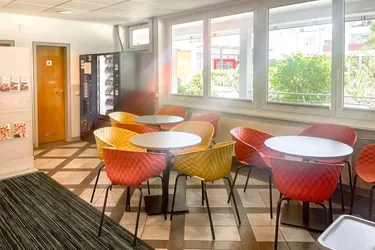 Investorenobjekt mit Perspektive: Seminarzentrum mit Potenzial für neue Nutzung.