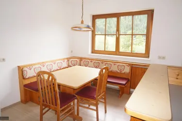 4 Zimmerwohnung in zentraler Lage