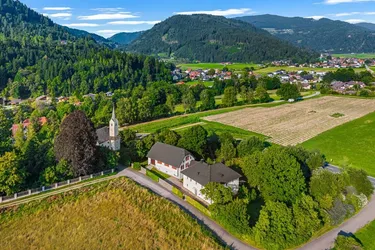 Einmaliger Landsitz mit einem malerischen Altbaumbestand