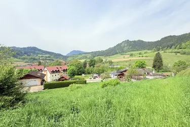 Sonniges Grundstück mit Weitblick in der Gemeinde Liebenfels