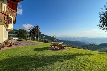 LAVANTTAL: TRADITIONSGASTHAUS MIT FREMDENZIMMER UND ATEMBERAUBENDER ALLEINLAGE