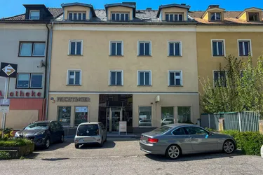 RENDITEOBJEKT: Attraktives Zinshaus samt Nebengebäude in bester Villach-Lage