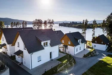 LIPNO REAL - Exklusives Haus am See im Lakeside Village