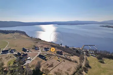 LIPNO REAL: Exklusives Baugrundstück mit Seeblick