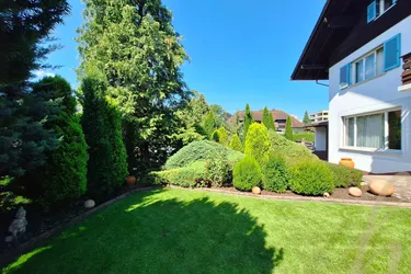 FAMILIEN-HIGHLIGHT mit Potenzial samt mediterranem GARTENPARADIES in perfekter LAGE von BLUDENZ