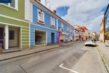 Rendite in Zwettl! - Objekt mit ca. 300m² - Nähe City Zentrum, Hauptplatz u. Landstraße