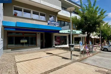 MIETE - Vielseitig nutzbare Geschäftslokal &amp; Lagerflächen - CITY LAGE - Feldkirchen in der WÖRTHERSEE REGION