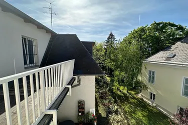 Expose Dachgeschosswohnung im Zentrum von Baden