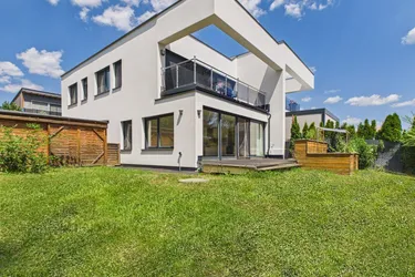 Kehlberg – dort, wo exklusives Wohnen auf Natur trifft!!
