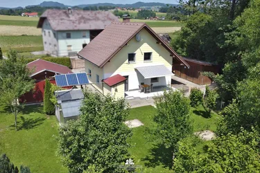 DEIN ZUHAUSE in Frankenburg - Einfamilienhaus mit Gartenparadies