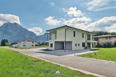 DEIN ZUHAUSE mit Traunsee- &amp; Traunsteinfeeling Haus B