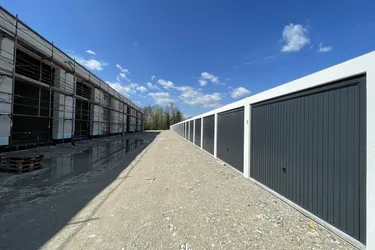 Einzelgaragen zu verkaufen im Garagenpark Rüstorf / Schwanenstadt