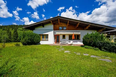 Charmantes Haus mit viel Garten und dazugehöriger Einliegerwohnung