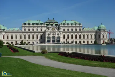 Traumhafte, exklusive 3 Zimmer Dachterrassen Wohnung 126.6m² Nähe Schloss Belvedere