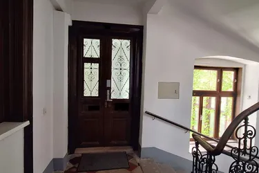 Urbanes Wohnen, Ruheoase 3 Zimmer Altbau 4.Stock ohne Lift
