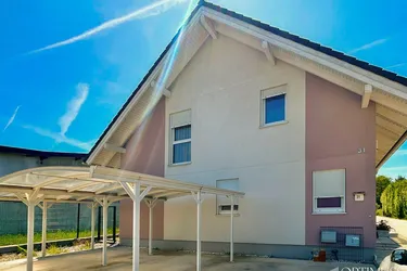 IHR TRAUMHAUS MIT POOLPARADIES UND GROSSZUGIGEM RAUMANGEBOT!