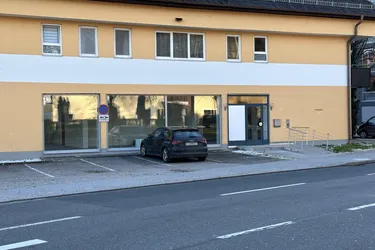 Geschäftslokal in Frequenzlage, Stadt Salzburg Nonntal - zur Miete.
