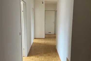 WG- taugliche 3 Zimmerwohnung, hell, gepflegt, gut aufgeteilt auf 70m², UNINÄHE